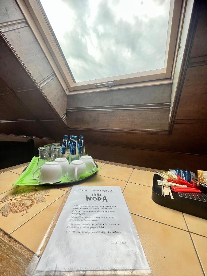 Zajazd Cicha Woda Maniowy Buitenkant foto